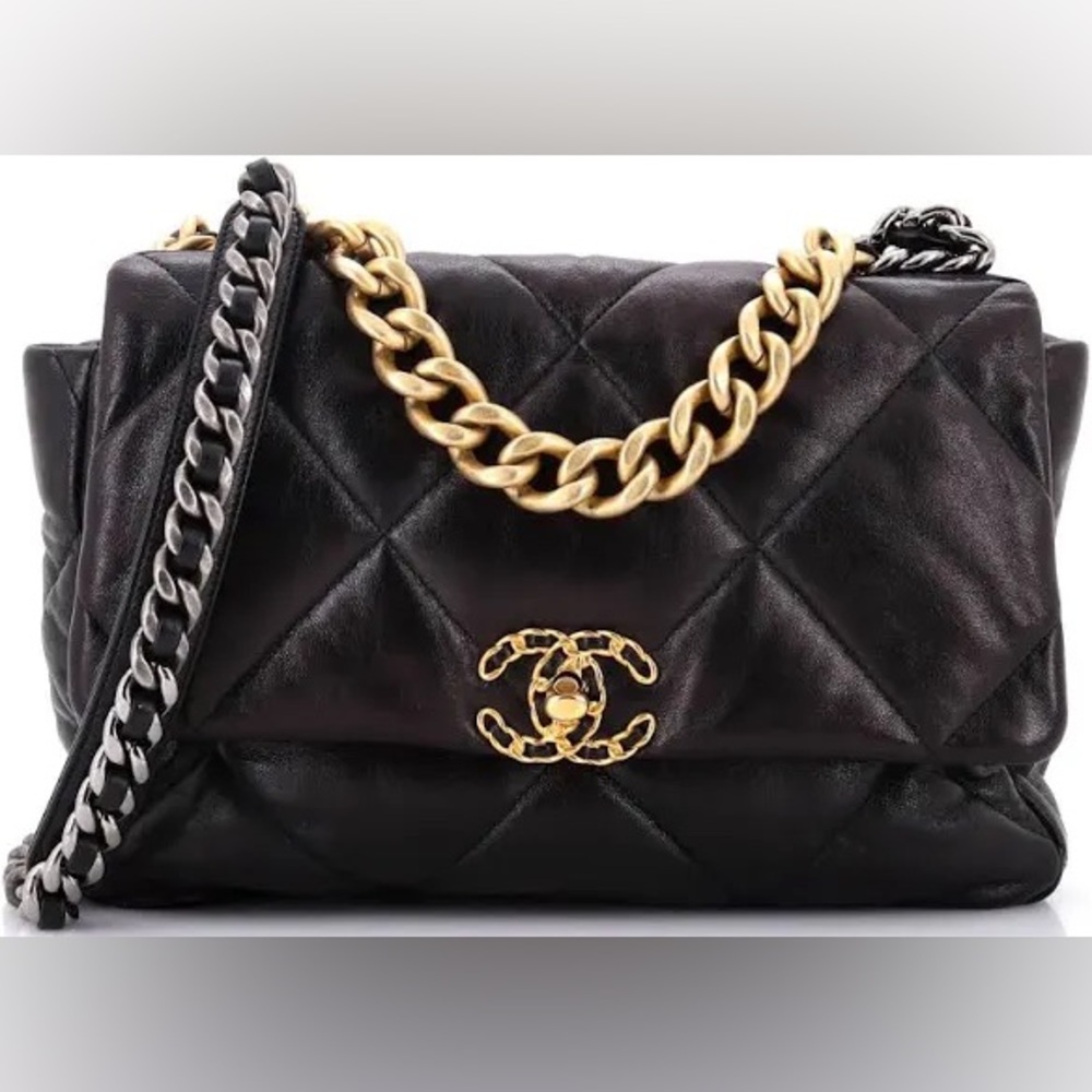 Chanel 19 black lamb skin quilted purse